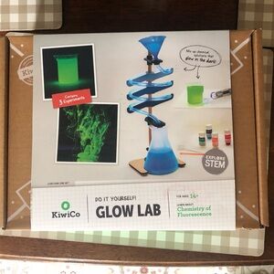 KiwiCo Glow Lab Kit